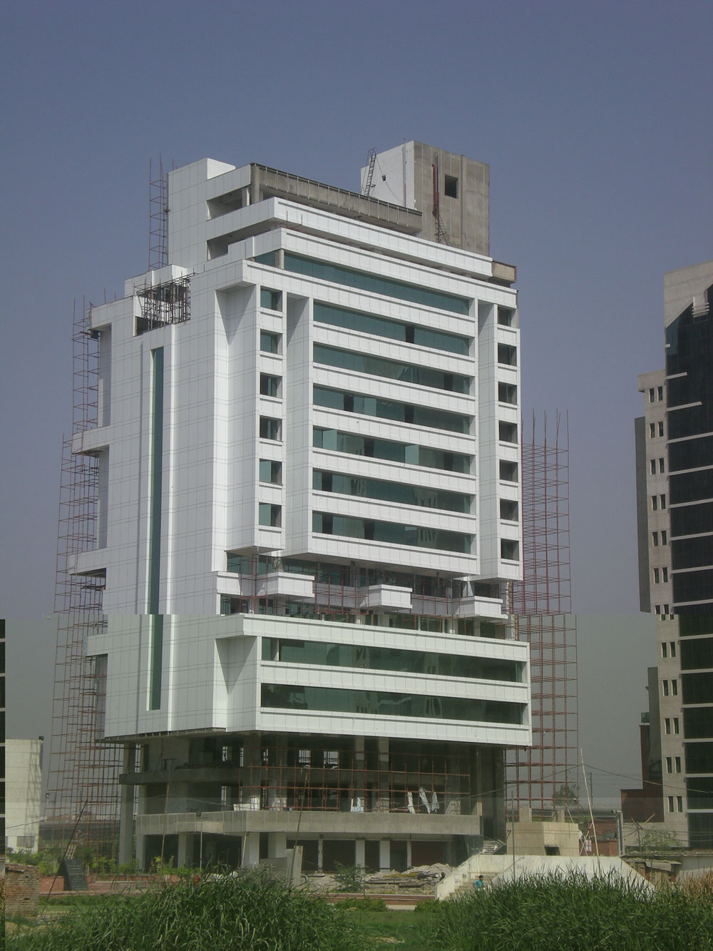 Aggarwal Corporate Tower, NSP, Delhi